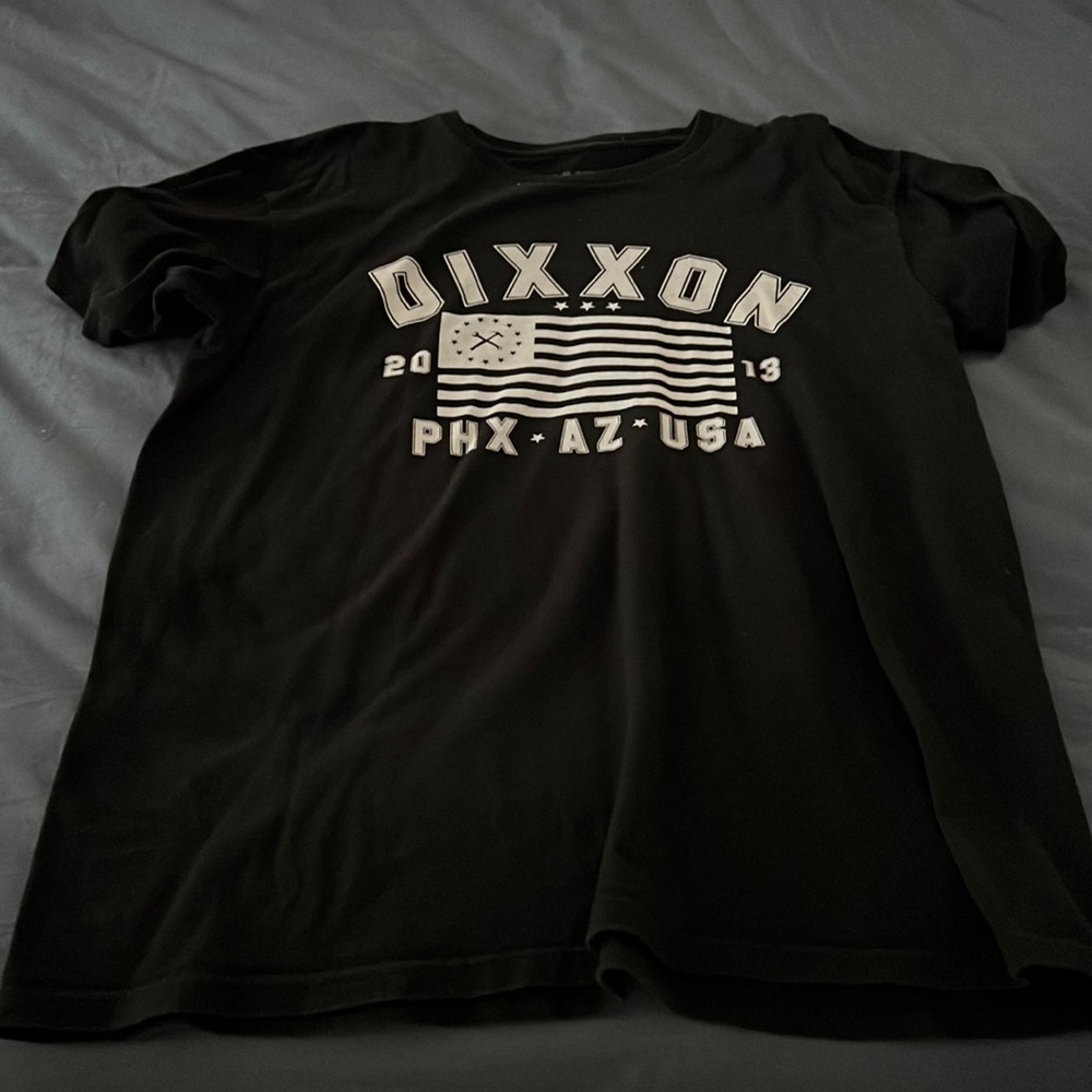 Men’s large tshirt limited edition size large